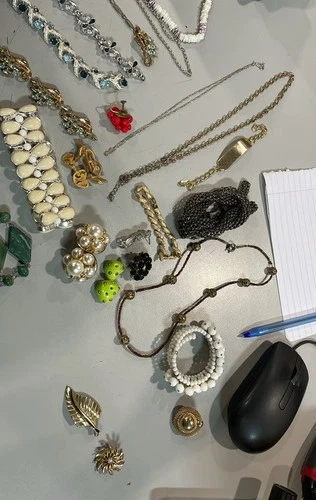 Jewelry Box Filled With Vintage Costume Jewelry Lot not exact, example only)