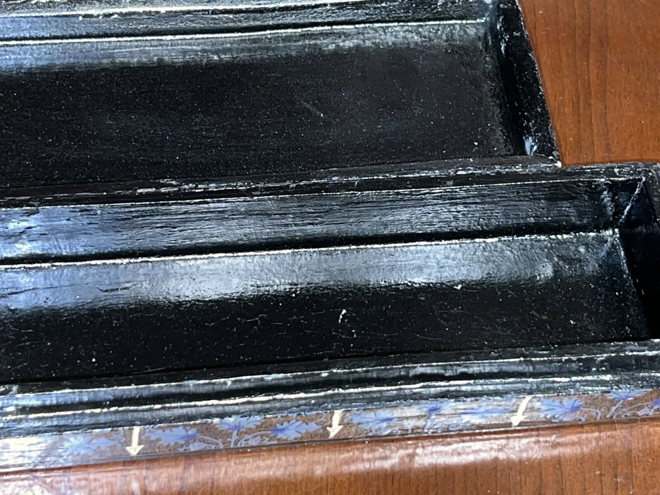 Antigua caja de abanico de papel maché laca inglesa pintada claveles de iris hoja RARA Foto 4 de 4