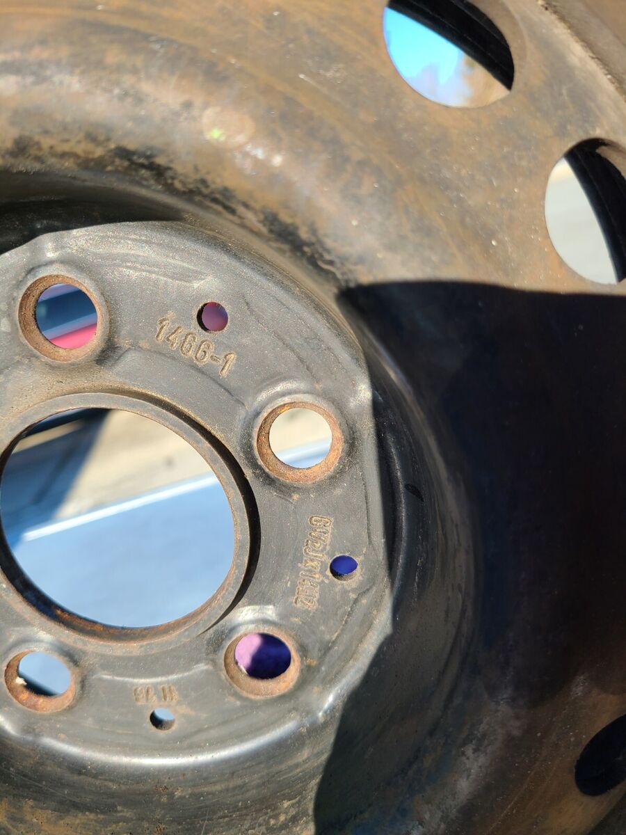 Mercedes Benz 1084000802 6.5 J x 14 H2 R107 W114 W115 W116 Mercedes Benz 1084000802 6.5 J x 14 H2 R107 W114 W115 W116