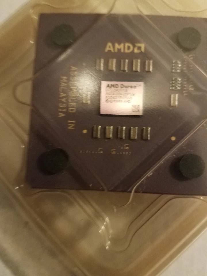 AMD Duron 750 750 MHz 64KB 200 MHz Socket 462 A K7 CPU D750AUT1B - Image 3 of 4