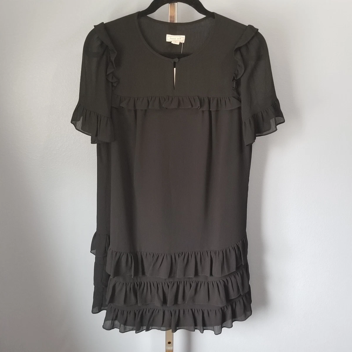 Point sur ruffle best sale dress in crinkle chiffon
