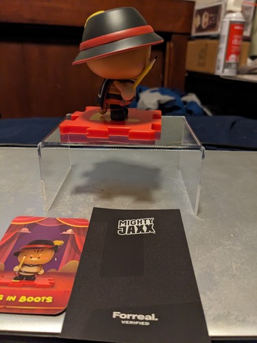 Mighty Jaxx Kiddo X Shrek Mini Figure Series Puss In Boots - Picture 4 of 6