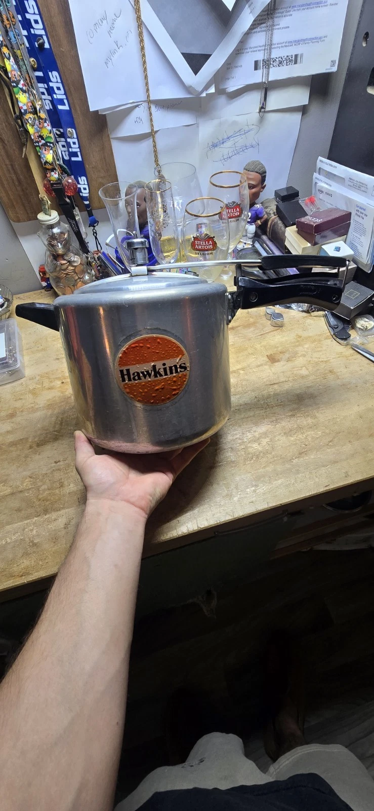 Hawkins 6.5 Liter Classic Aluminum Pressure Cooker