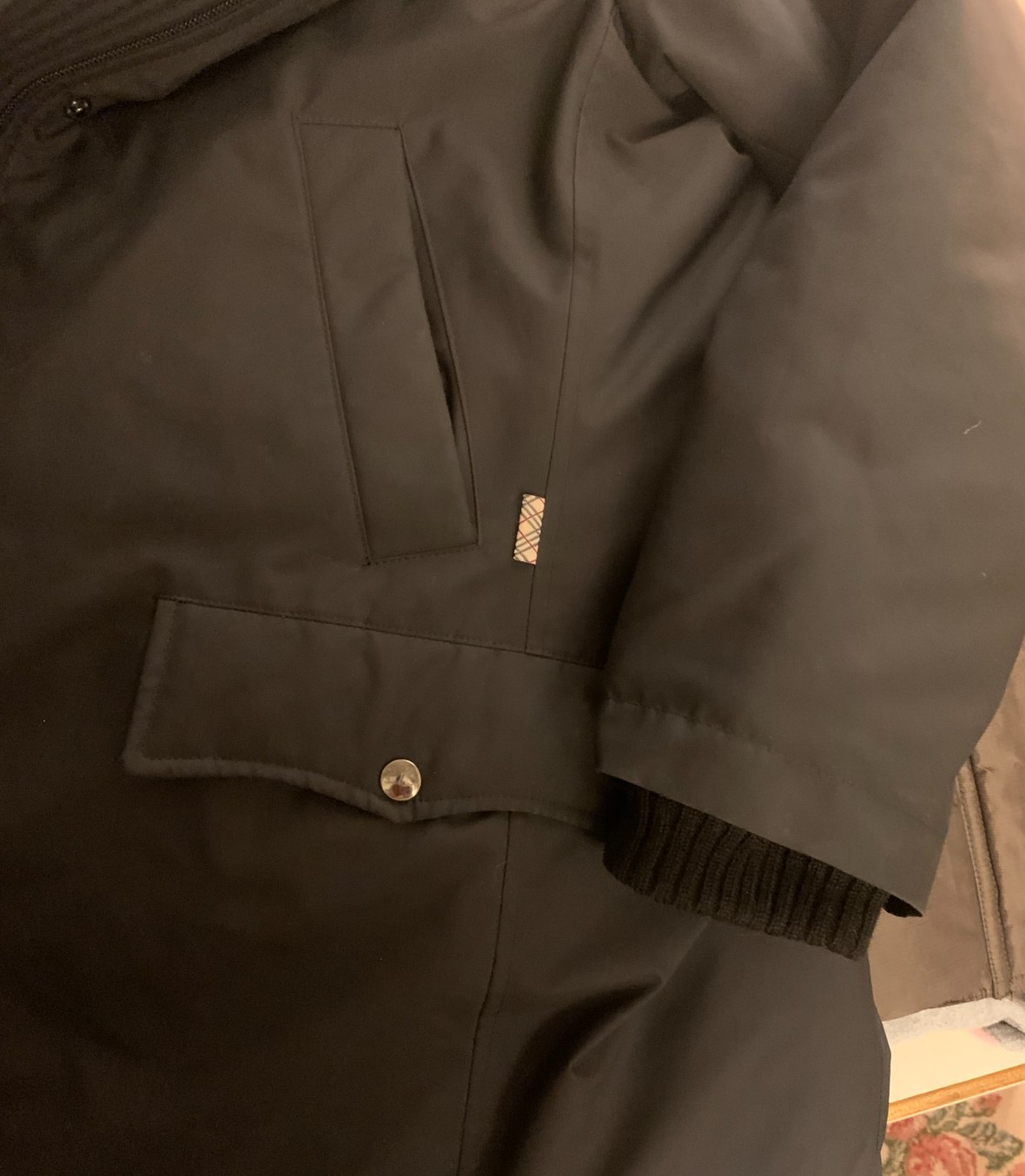 BURBERRY Babthorpe Parka Coat Black Women’s Size: M  Raccoon Trim Hood Perfect ! thumbnail 6