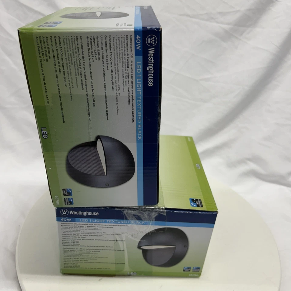 Pack de 2! Aplique de pared exterior LED Westinghouse Lighting Winslett 6" de alto 6579000 Foto 4 de 4