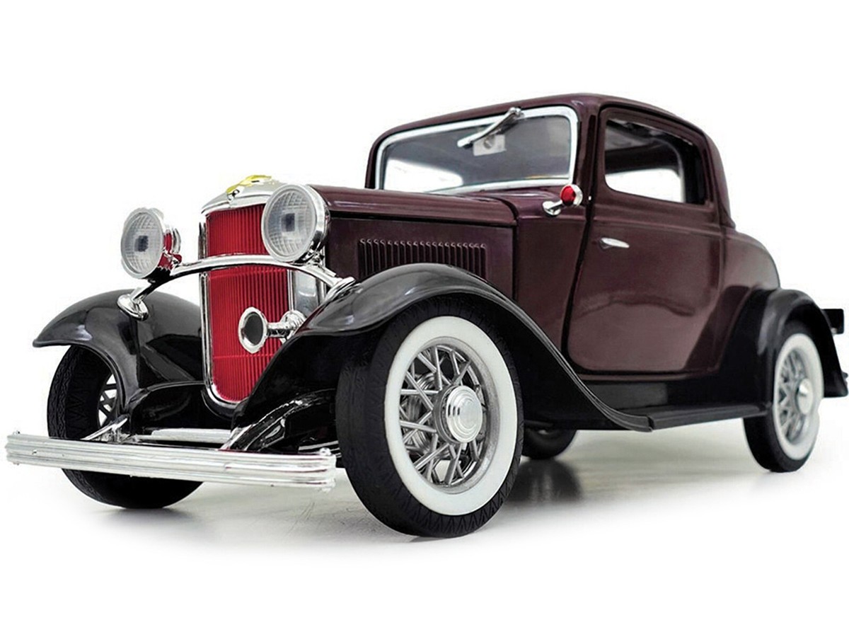 1932 FORD 3-WINDOW COUPE BURGUNDY 1/18 DIECAST MODEL BY ROAD
