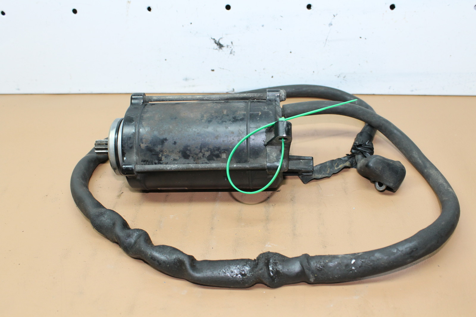 1984 Honda VF700C Starter Motor HSBS35 31200 MB0 405 SM 8214 EBay 1984-honda-vf700c-starter-motor-hsbs35-31200-mb0-405-sm-8214-ebay