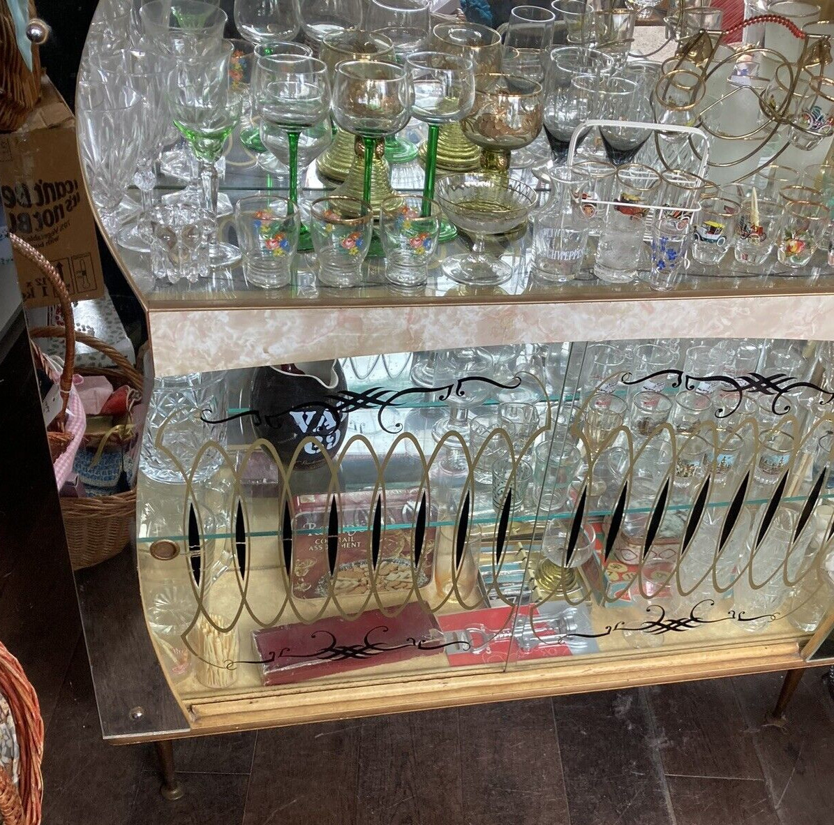 50/60s Mirrored Cocktail Showcase Drinks Cabinet 3