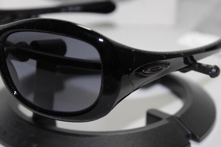 Nuevas gafas de sol Oakley Eternal para mujer serializadas lentes negras/grises 03-390 Foto 2 de 4