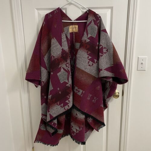 Grey Fox SpiritHoods Women's Poncho Cape - One Size Magenta Grey - Picture 1 of 6