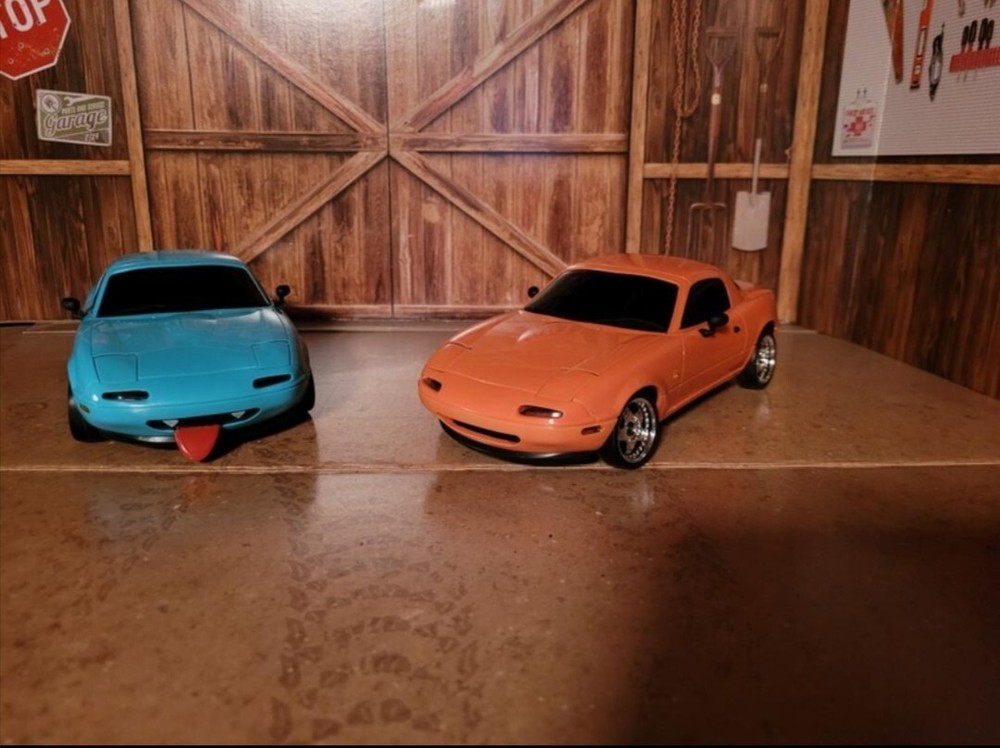 MX5 RC Drift Car, 2.4ghz, with gyro, pop up headlights (Price for individual)