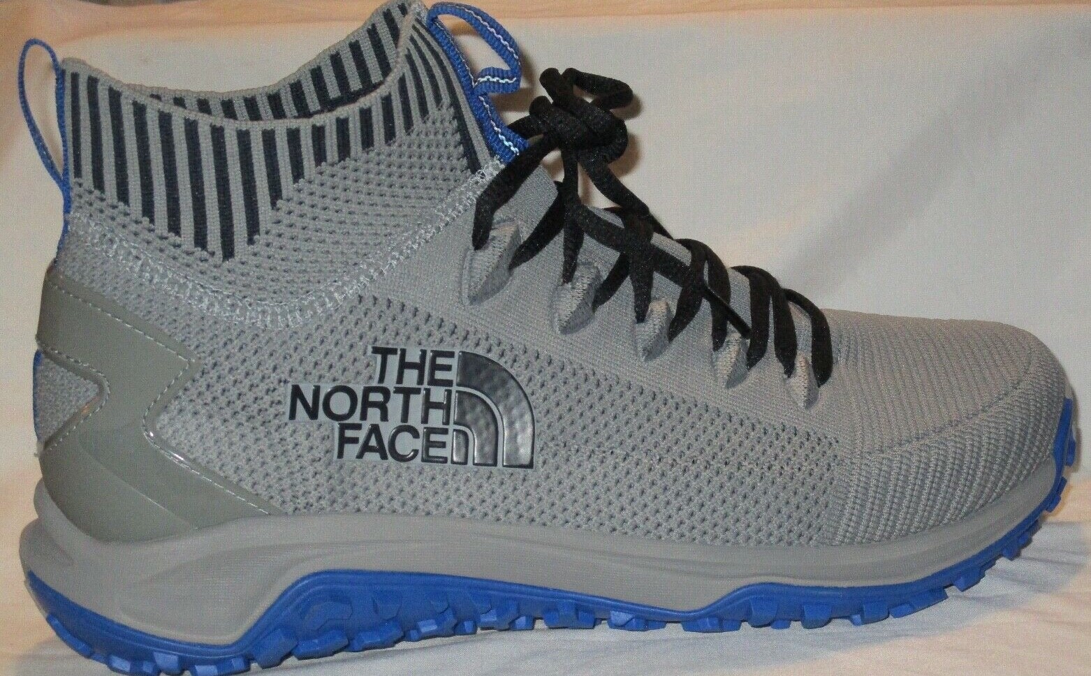 The North Face Truxel Mid Hiking Shoes 
