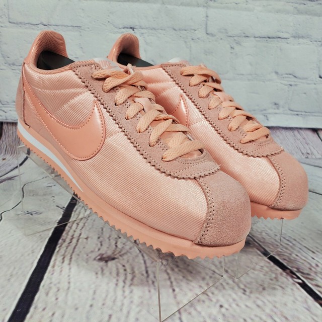 اللطف nike cortez coral stardust 