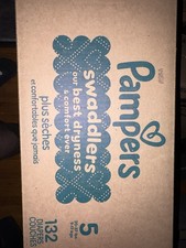 Pampers Swaddlers Baby Diapers, Size 5, 132. Pickup And Shipping Available 