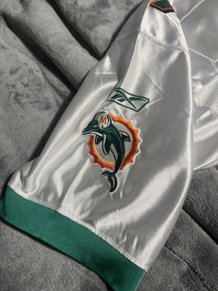 Camiseta deportiva para hombre Reebok On Field NFL Miami Dolphins Jake larga #77 talla 54 cosida Foto 3 de 4