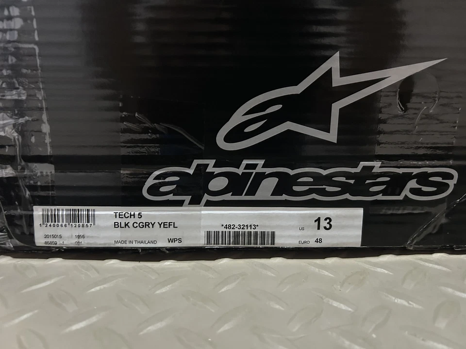Brand New Alpinestars Tech 5 Black/Gray/Yellow Fluo Size 13 Motocross Boots - Image 4 of 4