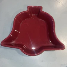 CHANTAL   BURGUNDY BELL  SHAPE  1 1/4  Qt  BAKING/SERVING CASSEROLE DISH