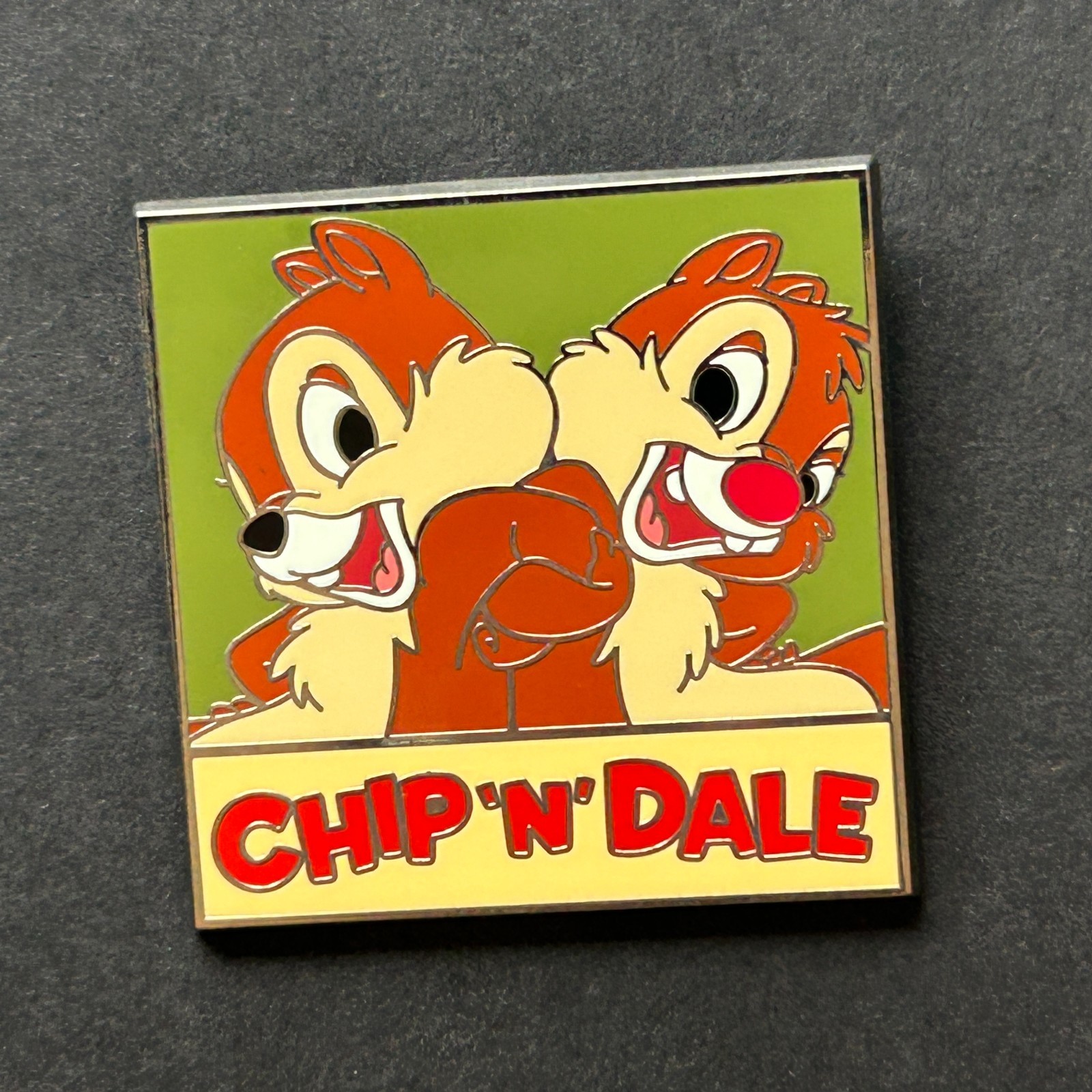 Chip and Dale Deluxe Starter Lanyard Set Disney Pin 89891