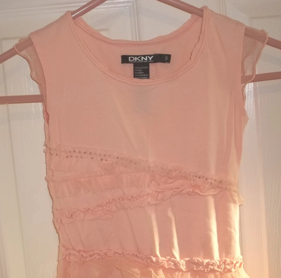 Toddler Girls DKNY~PEACH DRESS~size 2T~NEW~TIERED Lace & Ruffles~PARTY Dressy - Image 2 of 4