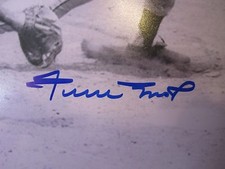 willie mays 11 x 14 black and white signed photo with mays holo hologram