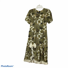 Vtg Royal Creations Dress Sz M green cream Hawaiian Ruffle Island Floral Aloha