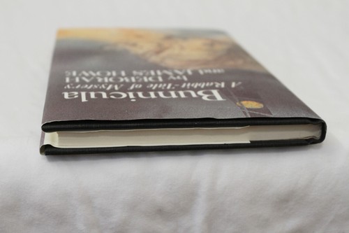 Bunnicula by Deborah & James Howe (HCDJ, First Edition/19th Print, Signed) - Foto 8 di 15