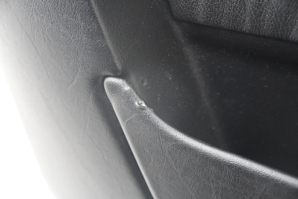 Panel embellecedor puerta conductor delantero izquierdo 4637204970 mercedes g500 w463 2002-05 *nota* Foto 4 de 4