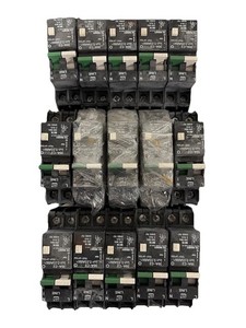 Lot of 15 CBI 30A-C2 Circuit Breakers 30A 0.03A New NOS