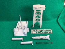 VINTAGE MARX CAPE CANAVERAL PLAYSET ROCKET LAUNCHER PARTS