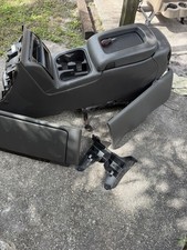 03-06 GMC Sierra Chevy Silverado Tahoe Center...