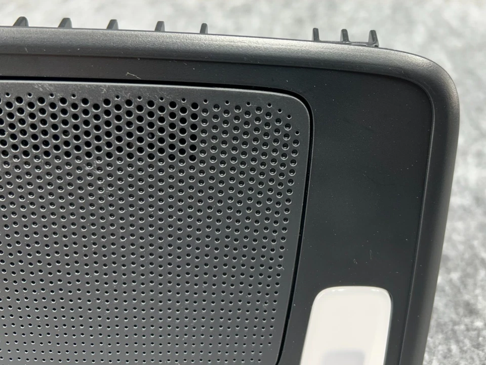 HONDA HR-V SPORT 23-25 OEM TECHO SUPERIOR DELANTERO CÚPULA LUZ DE LECTURA NEGRO 4K Foto 4 de 4