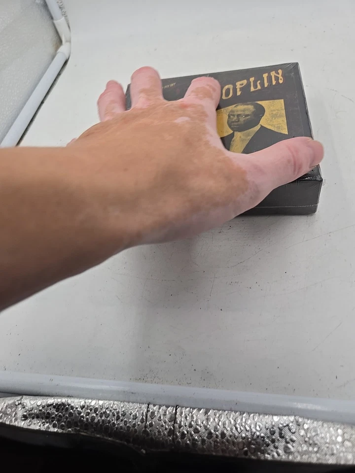 Scott Joplin Classic Ragtime from Rare Piano Rolls 3 CD Box Set - Image 4 of 4