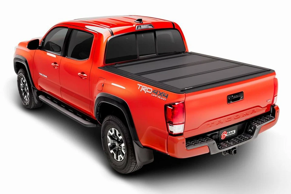 BAK BAKFlip G2 Hard Folding Tonneau Cover fits 2016-2023 Toyota Tacoma 6' BED Foto 2 de 4