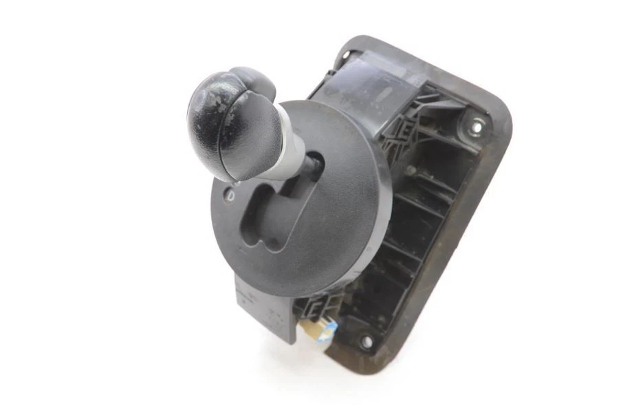 Nissan 370Z Roadster 2009-2010 palanca de cambios de transmisión automática con perilla Foto 3 de 4