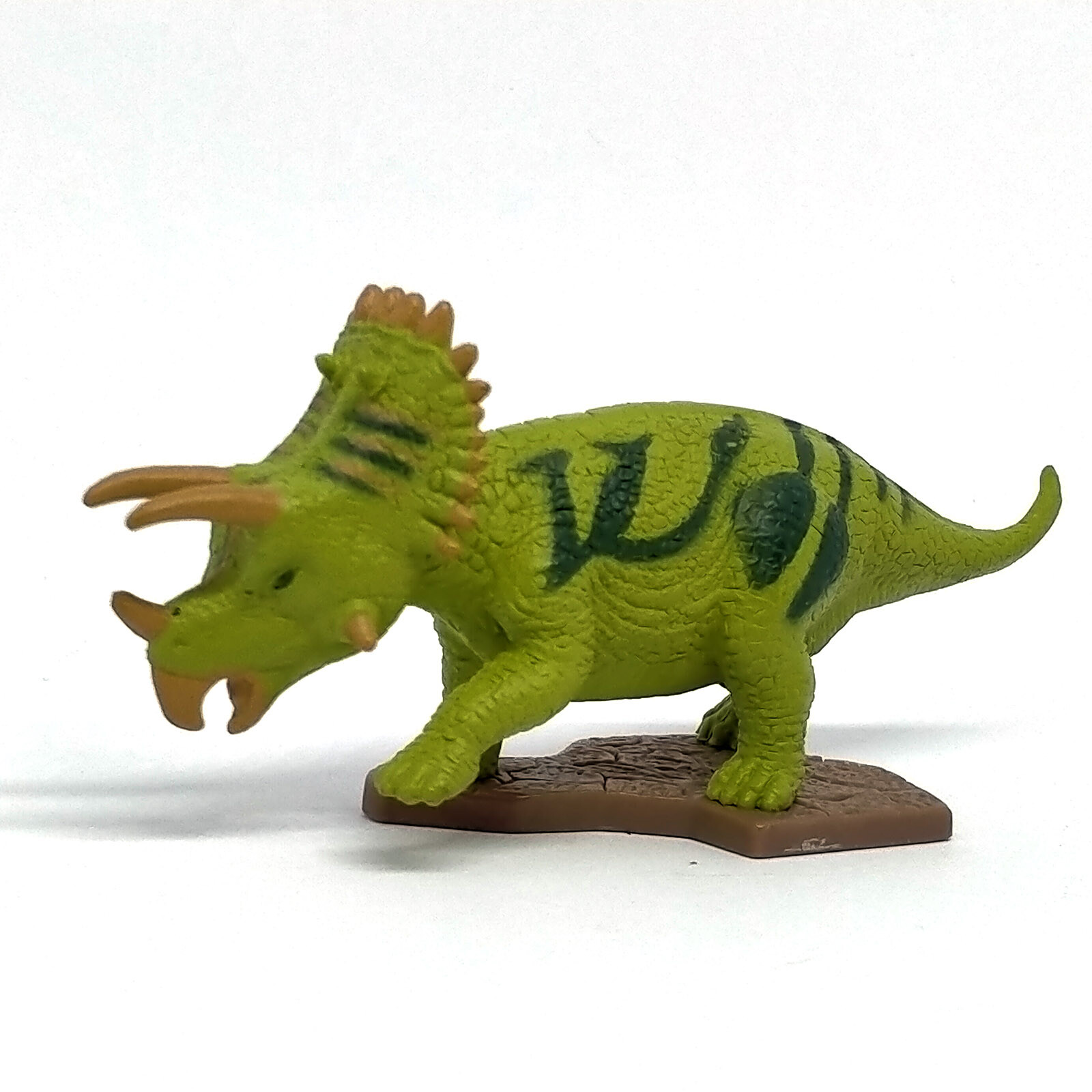Picture 4 of 53
