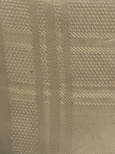 Trim a Home Tovaglia Tessuto Oblunga 60” X 84” Beige Tan Poliestere Nuova con scatola - Foto 3 di 7