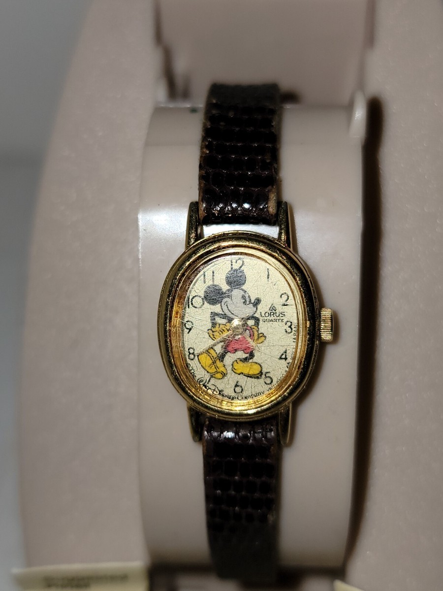 Vintage Pristine Mickey Mouse LORUS Quartz Watch V515-6000 A1 Org