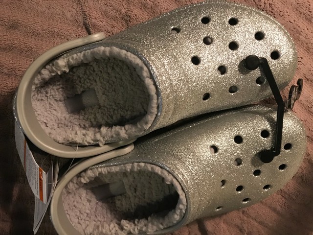 white crocs dirty