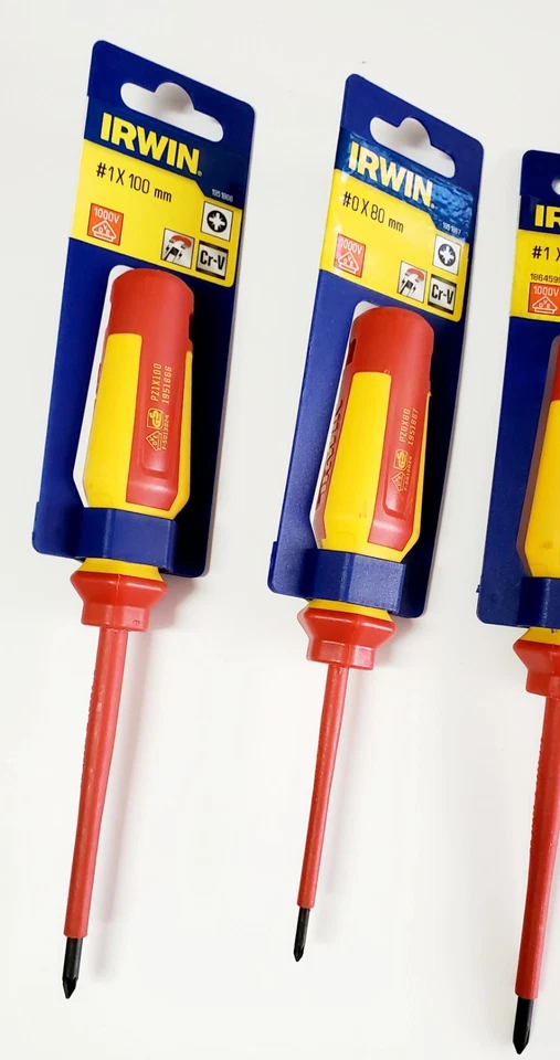 7 Irwin Pro Comfort Screwdrivers Insulated 1000V Slotted Phillips Pozidriv - Image 2 of 4