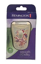 REMINGTON  Shaver WOMEN Battery Operated 3 Blade Cordless White Sealed WSF-4810
