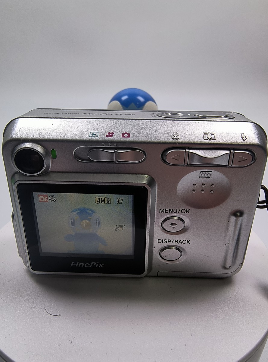 Fujifilm FinePix A345 Digital Camera With Box Memory Card And