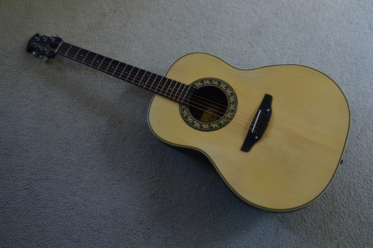 Vintage 1974 Ovation Balladeer 1111-6 dreadnought-sized acoustic