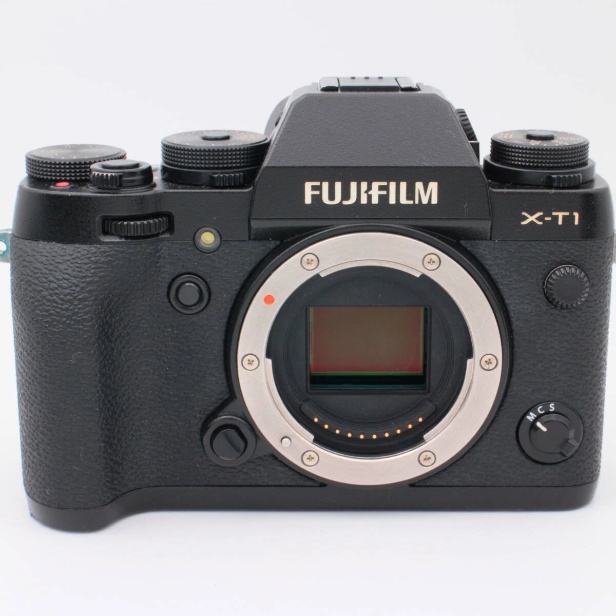 FUJIFILM X-T1 ブラック ボディ Fujifilm X T1 Mirrorless Camera (Body Only) Black X-T1 BODY BLACK