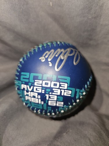Ichiro Suzuki Seattle Mariners 2004 Limited Edition Fotoball TeamStore Exclusive - Picture 2 of 6