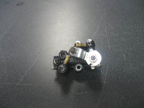 Mercury Outboard 815698T Oil Pump Assembly BIN0281 - Picture 2 of 11