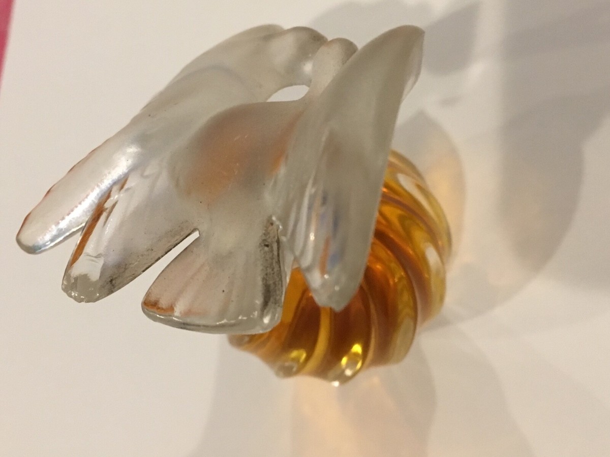 Vintage Nina Ricci Lalique Bottle Perfume w/ Love Bird Stopper