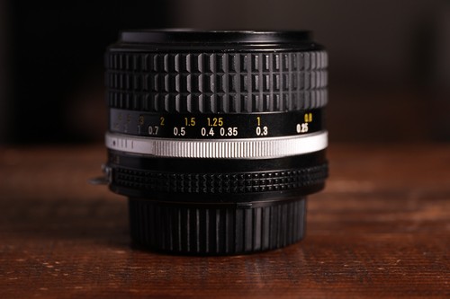 Nikon Nikkor Ai-s AIS 28mm f/2.8 Wide Angle MF Prime Lens with Hood - Very Good - 第 4/20 張圖片