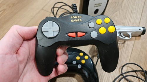 Consola Penguin Famiclone Y2K Power Games de principios de la década de 2000 rara SIN PROBAR - Imagen 14 de 16