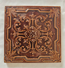 GORGEOUS ARTS & CRAFTS SYMMETRICAL DESIGN 19TH CENTURY 6 INCH TILE (B)