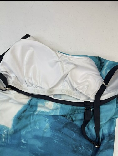 Camiseta tankini para mujer Calvin Klein talla M azul traje de baño top solo nueva con etiquetas precio de venta sugerido por el fabricante 98 USD218 - Imagen 6 de 8
